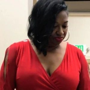 Meet your Posher, Lynda